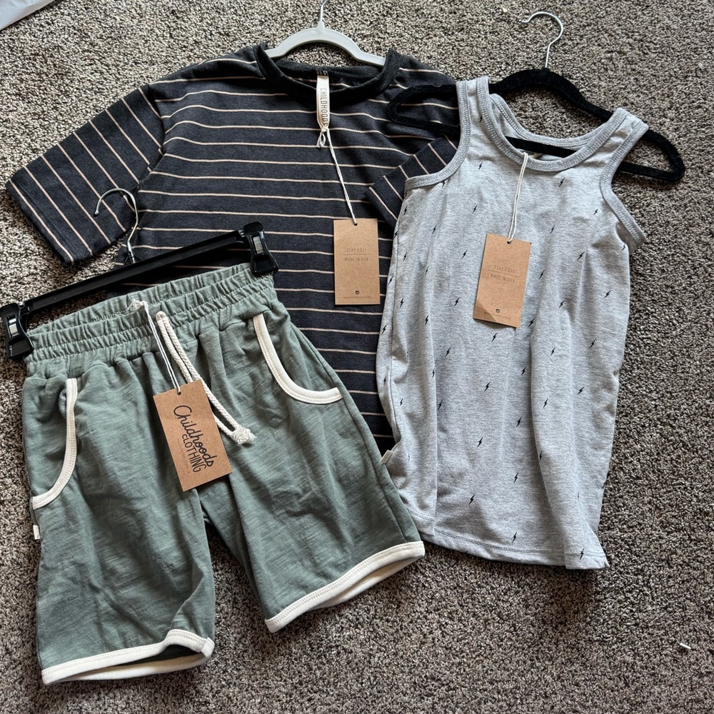NWT Childhoods Clothing 10/11 bundle - shorts, tank & tee